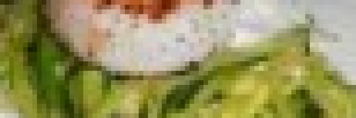 Fésűkagyló vajon párolt cukkínivel és tejszínes bormártással (gluténmentes, cukormentes)