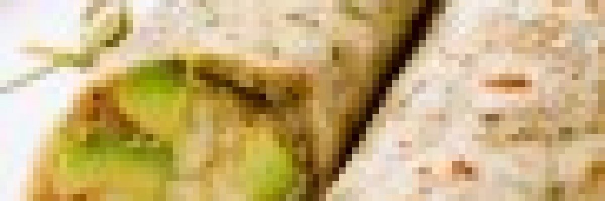 Avokádós tojáskrémmel töltött tortilla