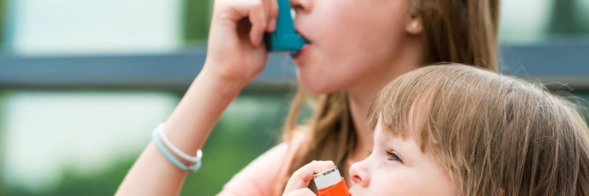 Miért fontos a normál testsúly az asztma kezelésében?