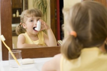 Milyen tünetek jelezhetnek asztmát gyerekeknél?