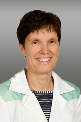 Dr. Augusztinovicz Monika